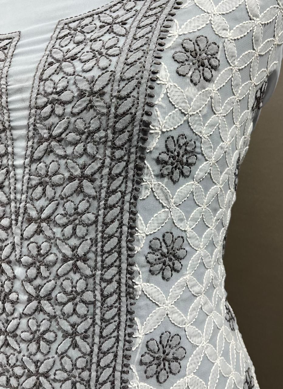 Jaal suit cross design