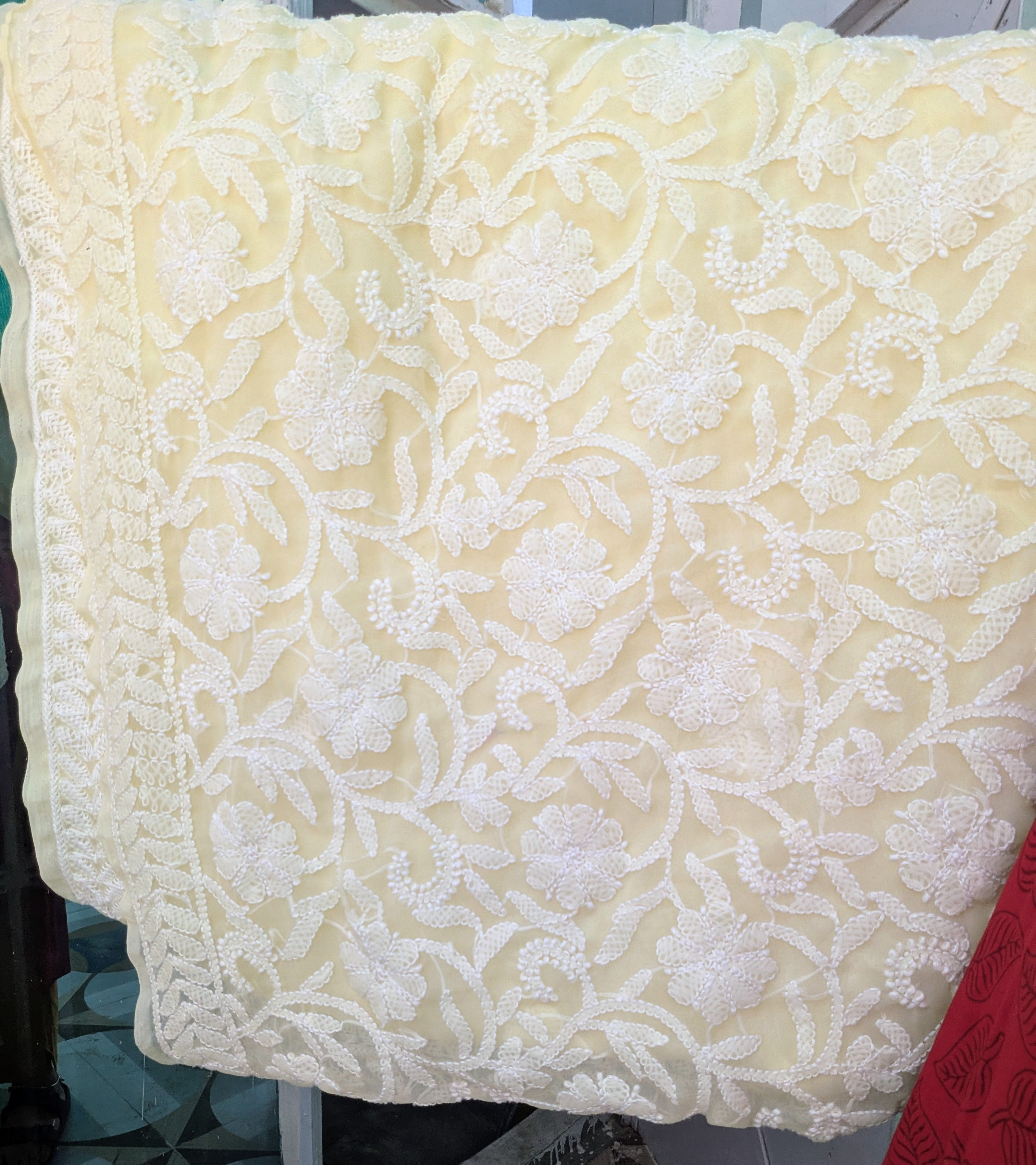 Butter yellow half jaal